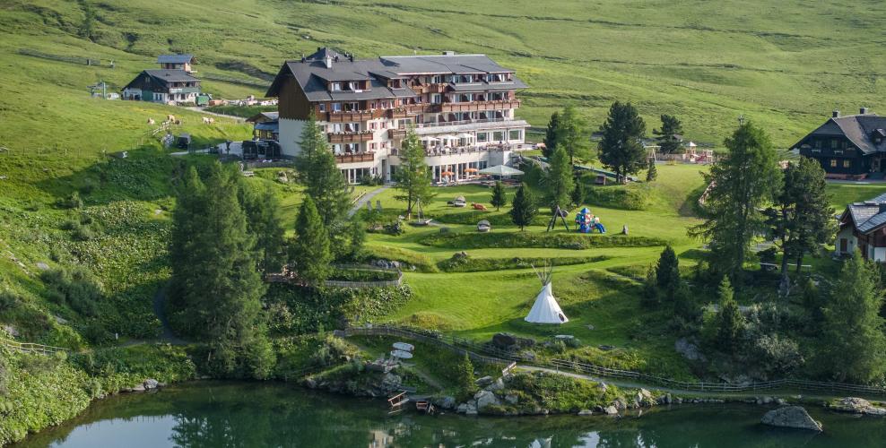 68--print_HeidiHotel_Falkert_2023_by_Gert_Perauer